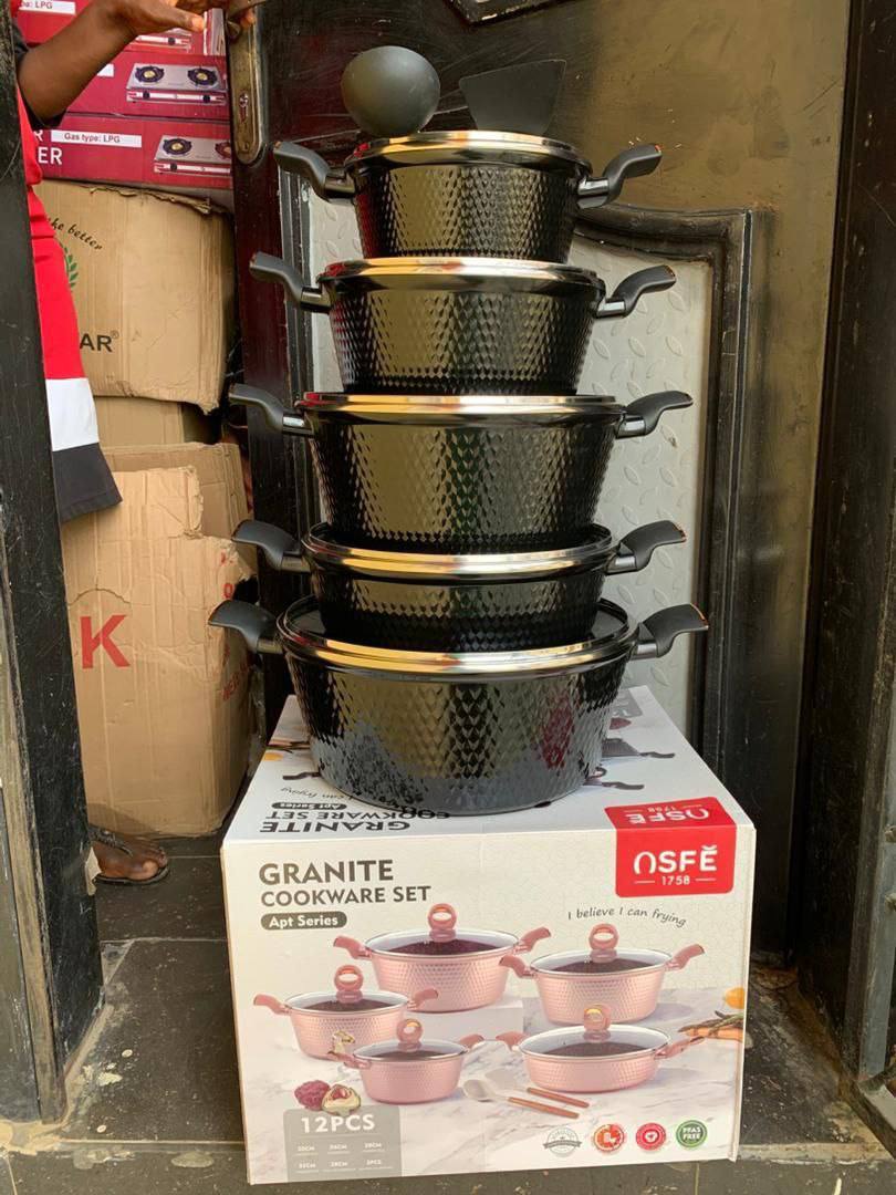 Set of Granite Cookware Pots